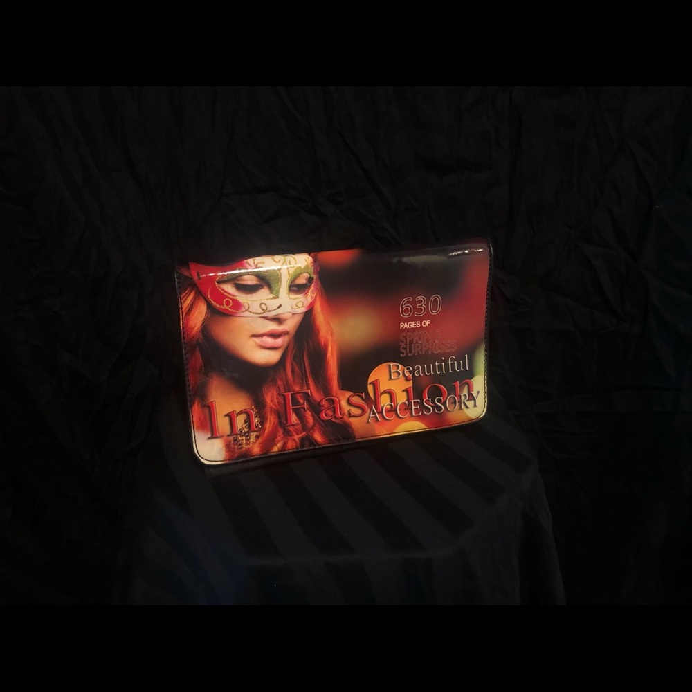 Purse - Picture 5 of 8